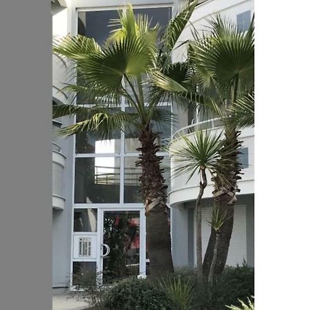 F2 Immeuble Les Pieds Dans L'Eau Leilighet Villeneuve-Loubet Eksteriør bilde