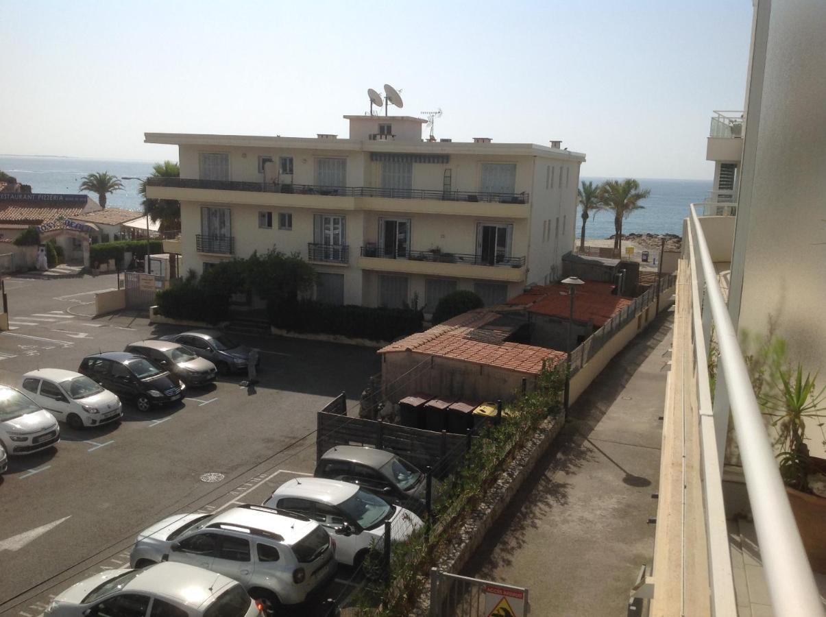 F2 Immeuble Les Pieds Dans L'Eau Leilighet Villeneuve-Loubet Eksteriør bilde