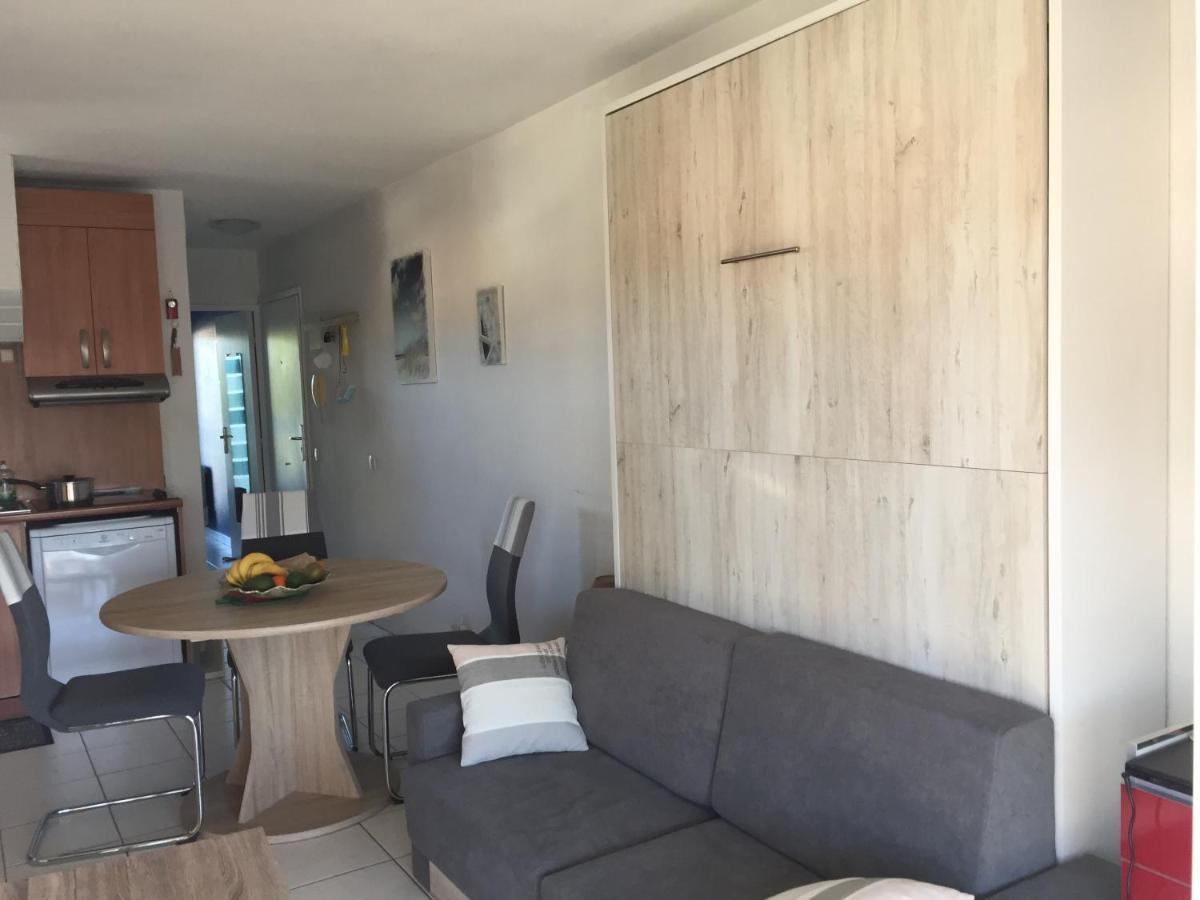 F2 Immeuble Les Pieds Dans L'Eau Leilighet Villeneuve-Loubet Eksteriør bilde