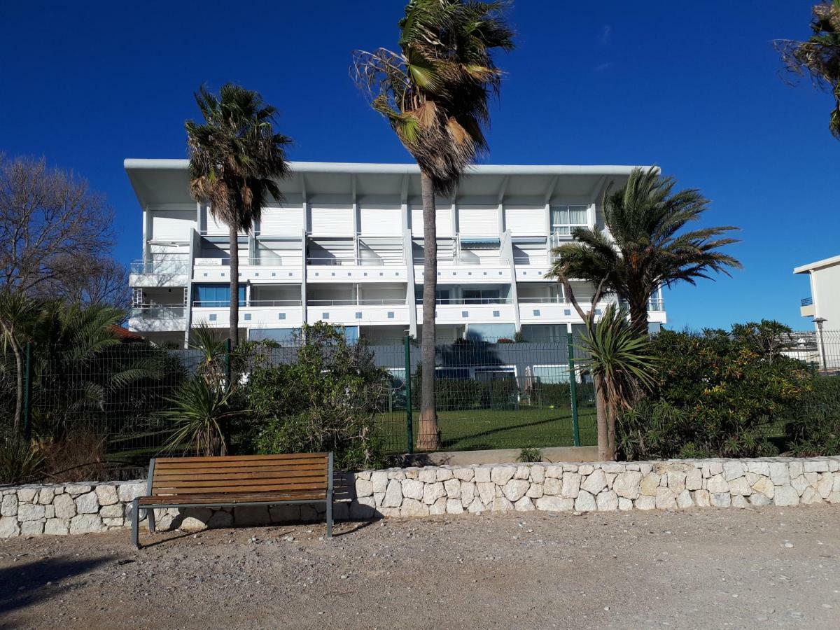 F2 Immeuble Les Pieds Dans L'Eau Leilighet Villeneuve-Loubet Eksteriør bilde